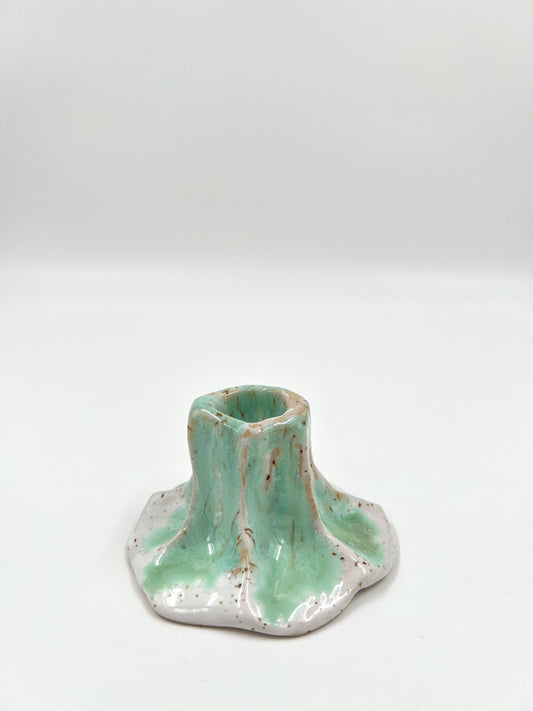 Blombruden ljusstake vit ljusgrön