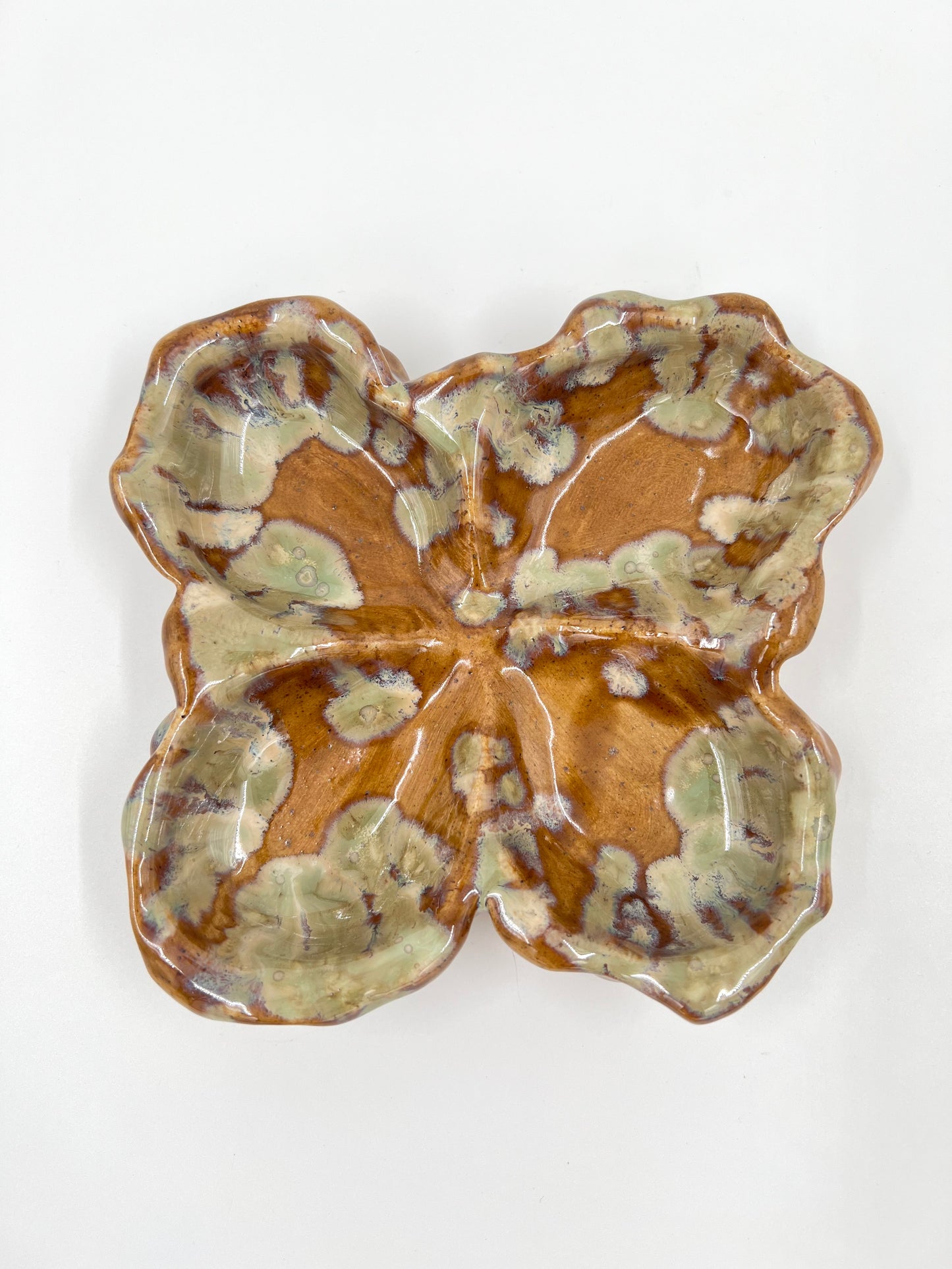 Blombruden ostronfat beige