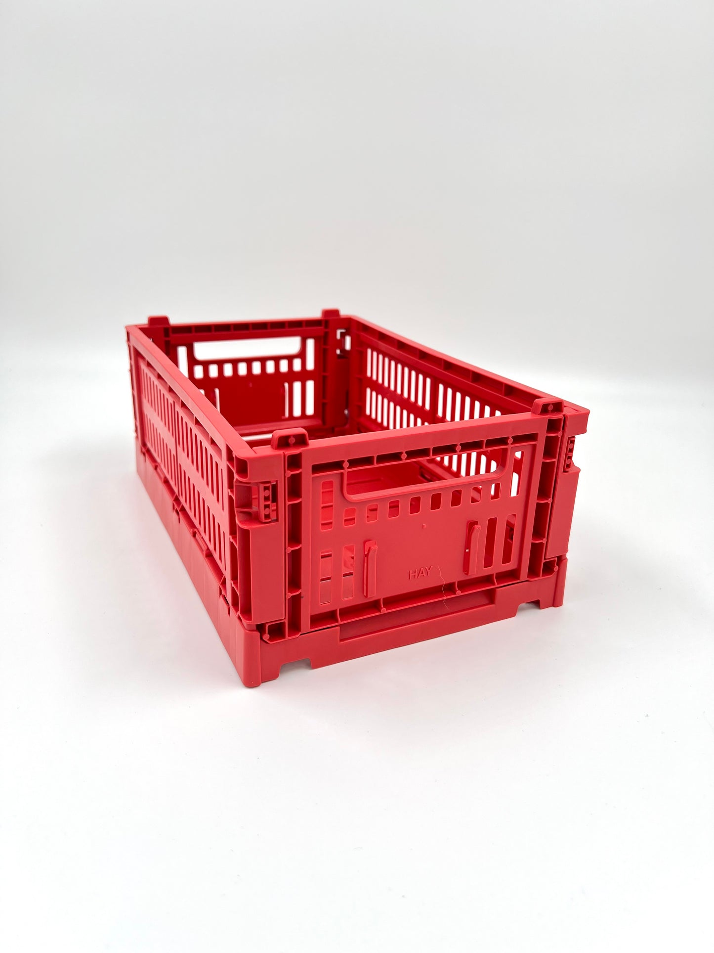 HAY colour crate small röd