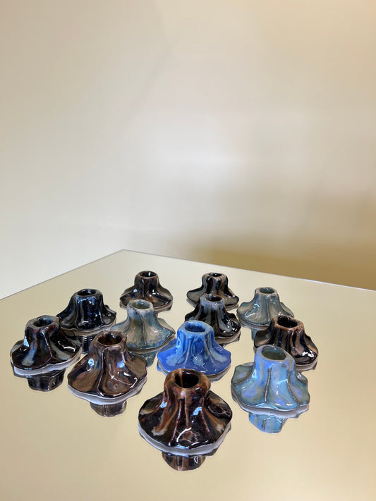 Blombruden ljusstake mörkgrön guld