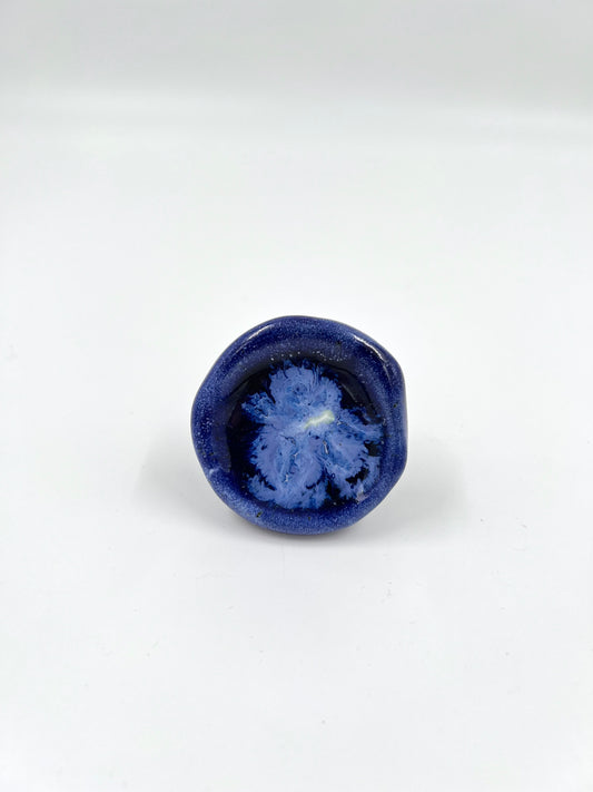 Blombruden knopp blå