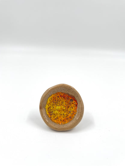 Blombruden knopp beige