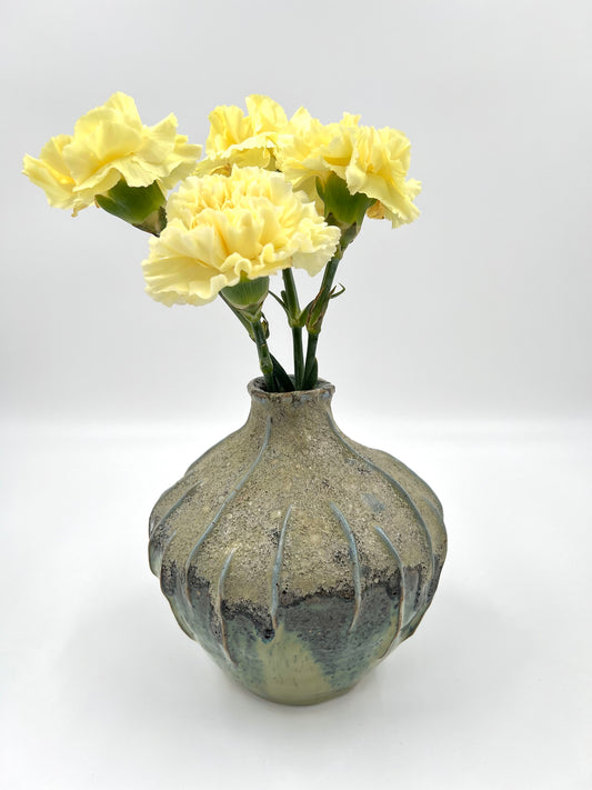 Blombruden vas rund turkos