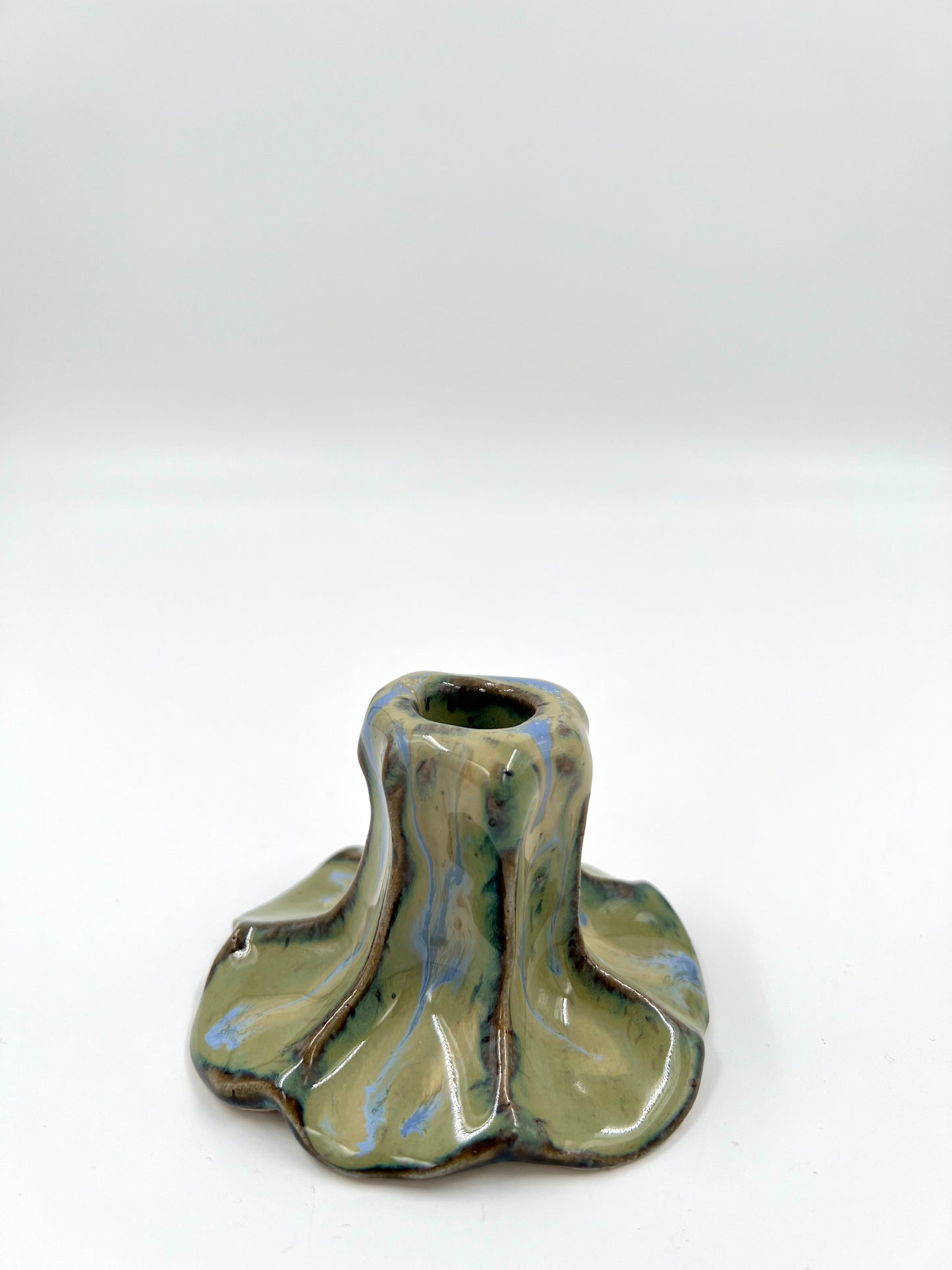 Blombruden ljusstake turkos ljusblå