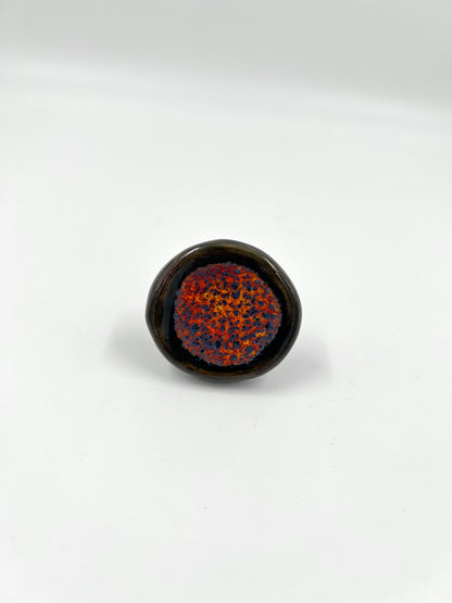 Blombruden knopp mörkgrön