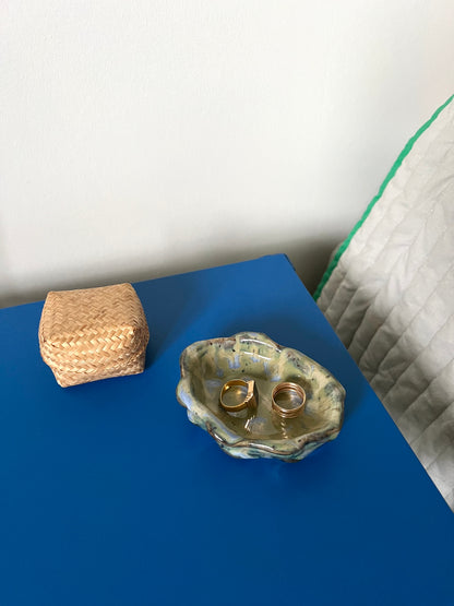 Blombruden ostronskål turkos