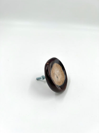 Blombruden knopp brun