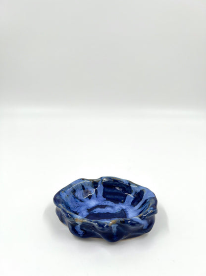 Blombruden ostronskål blå