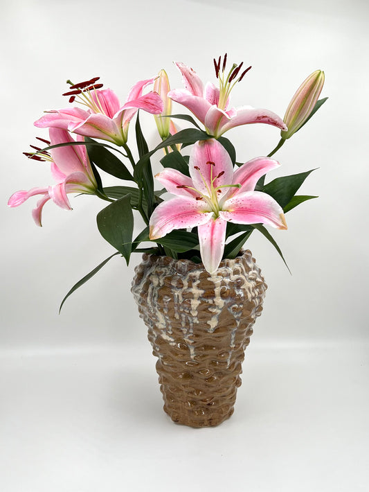 Blombruden vas beige
