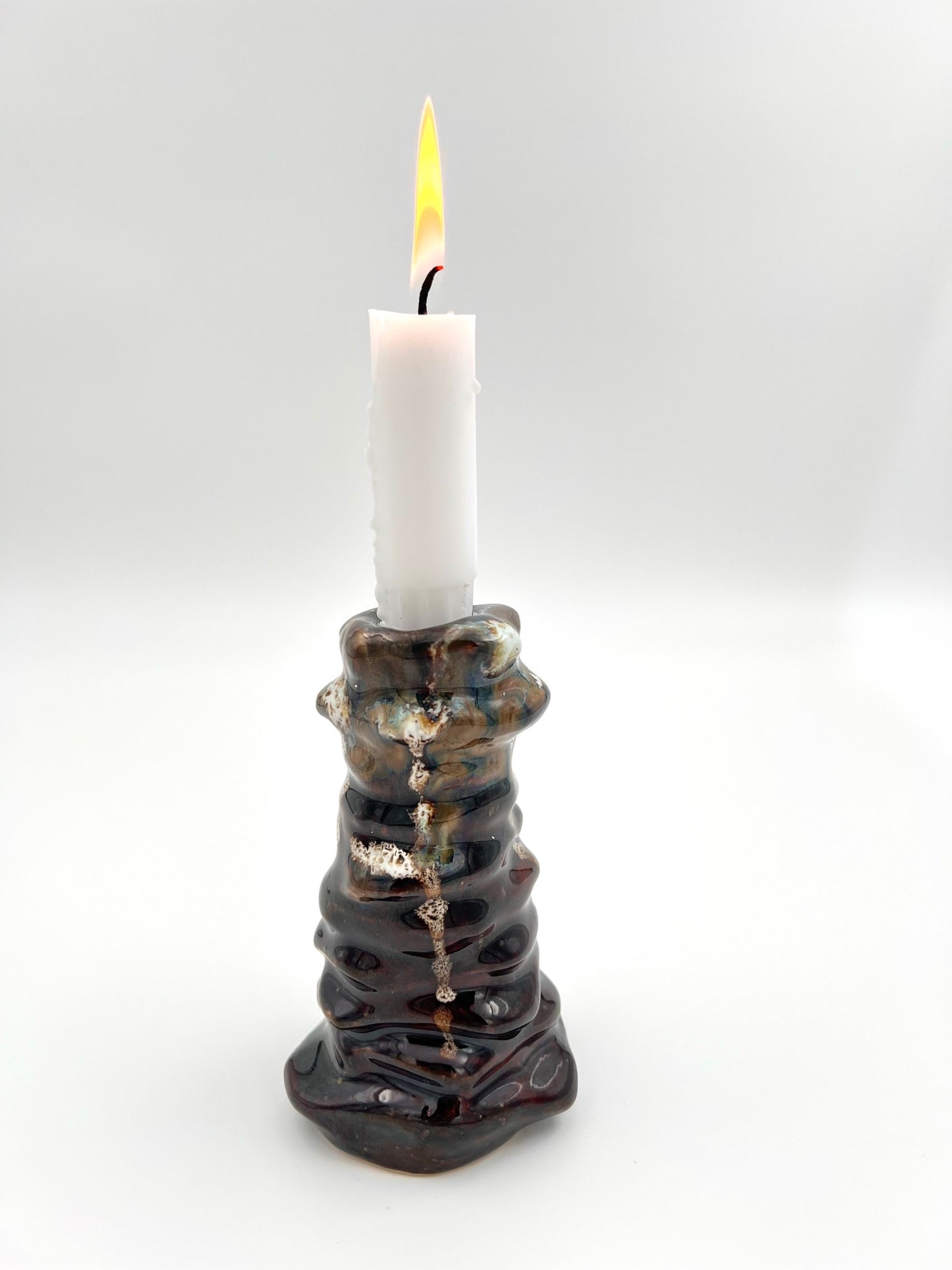 Blombruden stor ljusstake brun